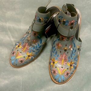 Embroidered Ankle Boot